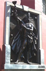 Estatua en el centro histórico