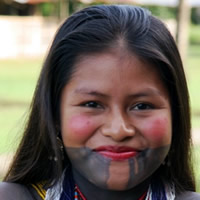 Muchacha emberá katío
